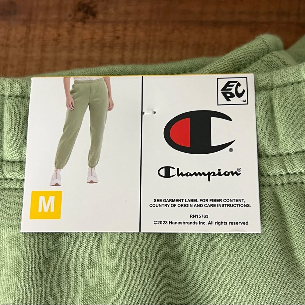 Champion Basil Green Women's Medium Relaxed Fit Elastic Waistband Fleece Jogger